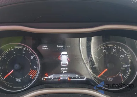 2015 Jeep Cherokee Limited z USA, uszkodzony, nr VIN 1C4PJLDB5FW547599